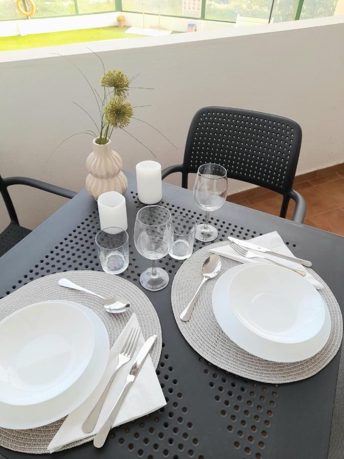 Nice Apartment Near The Beach フエンヒロラ エクステリア 写真