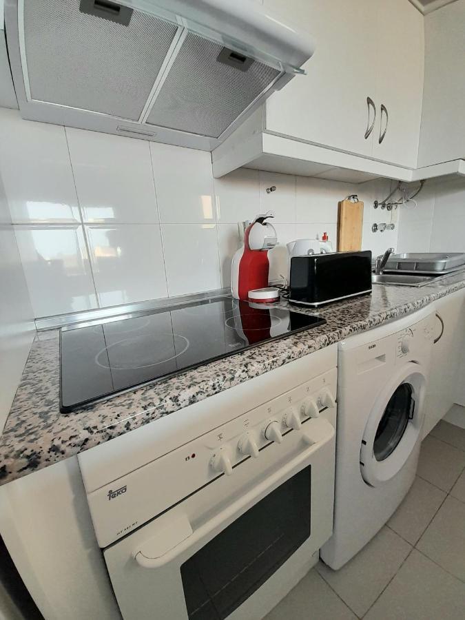 Nice Apartment Near The Beach フエンヒロラ エクステリア 写真