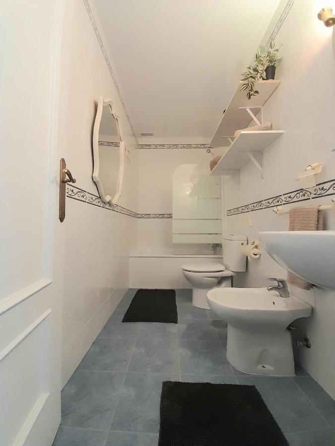 Nice Apartment Near The Beach フエンヒロラ エクステリア 写真